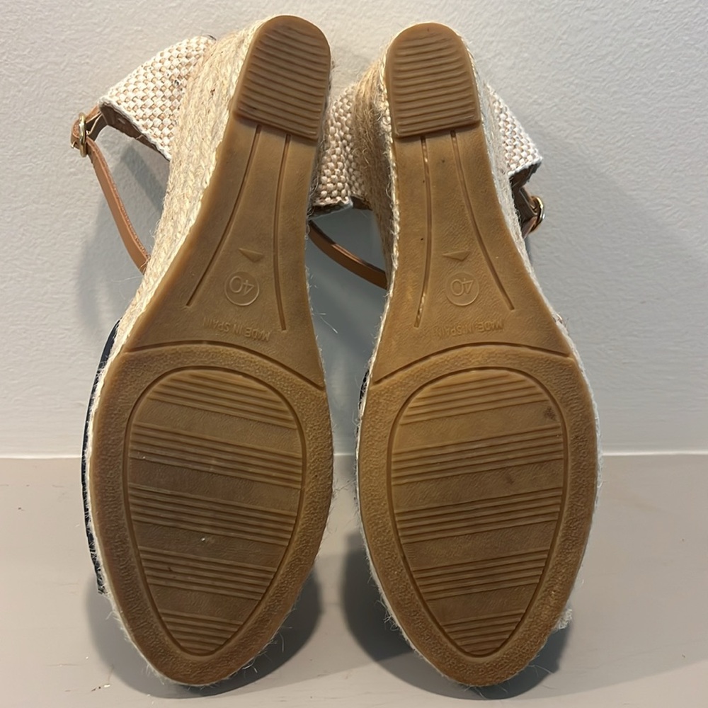 Kanna Navy and Tan Espadrille Sandals - Picture 7 of 7